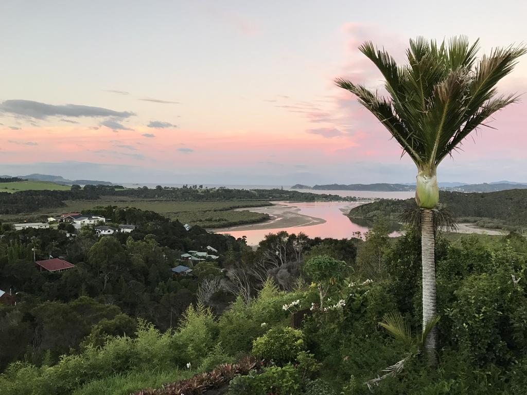Bed and Breakfast Baywaterviews Haruru Esterno foto