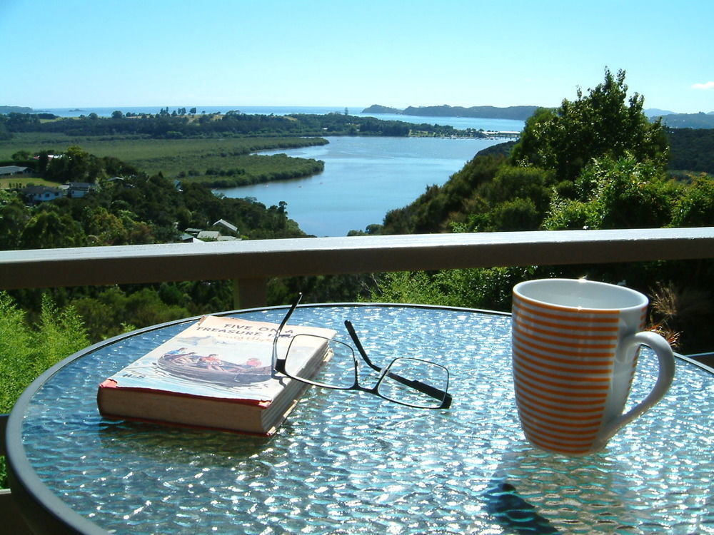 Bed and Breakfast Baywaterviews Haruru Esterno foto